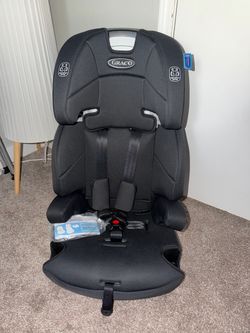 Graco Tranzitions 3-in-1 Harness Booster Car Seat