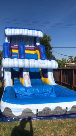 Waterslide jumper