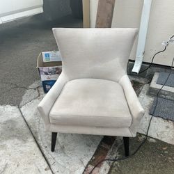 Cozy Chair 