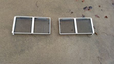 1976 olds delta 88 grille