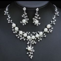 Bride Faux Pearls Jewelry Set With Pendant Necklace & Dangle Earrings Wedding Jewelry Set Lovely And Practical