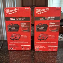 Milwaukee Forge M18 Battery kit