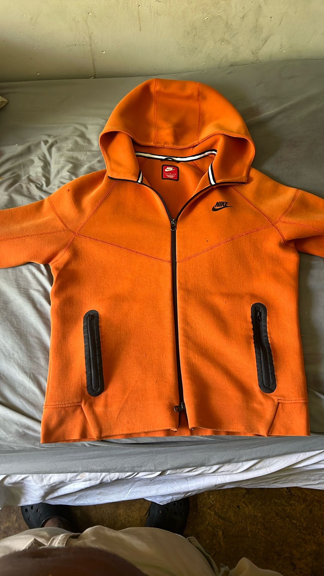 Size L Pick Up Only