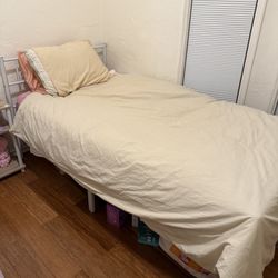 Twin Bed 