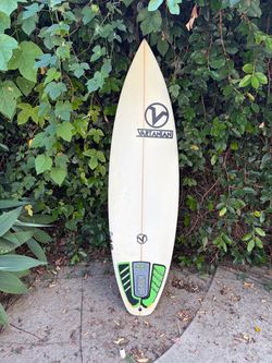 5’8 Vartanian surfboard