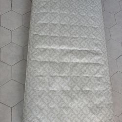 Sealy baby/toddler matress