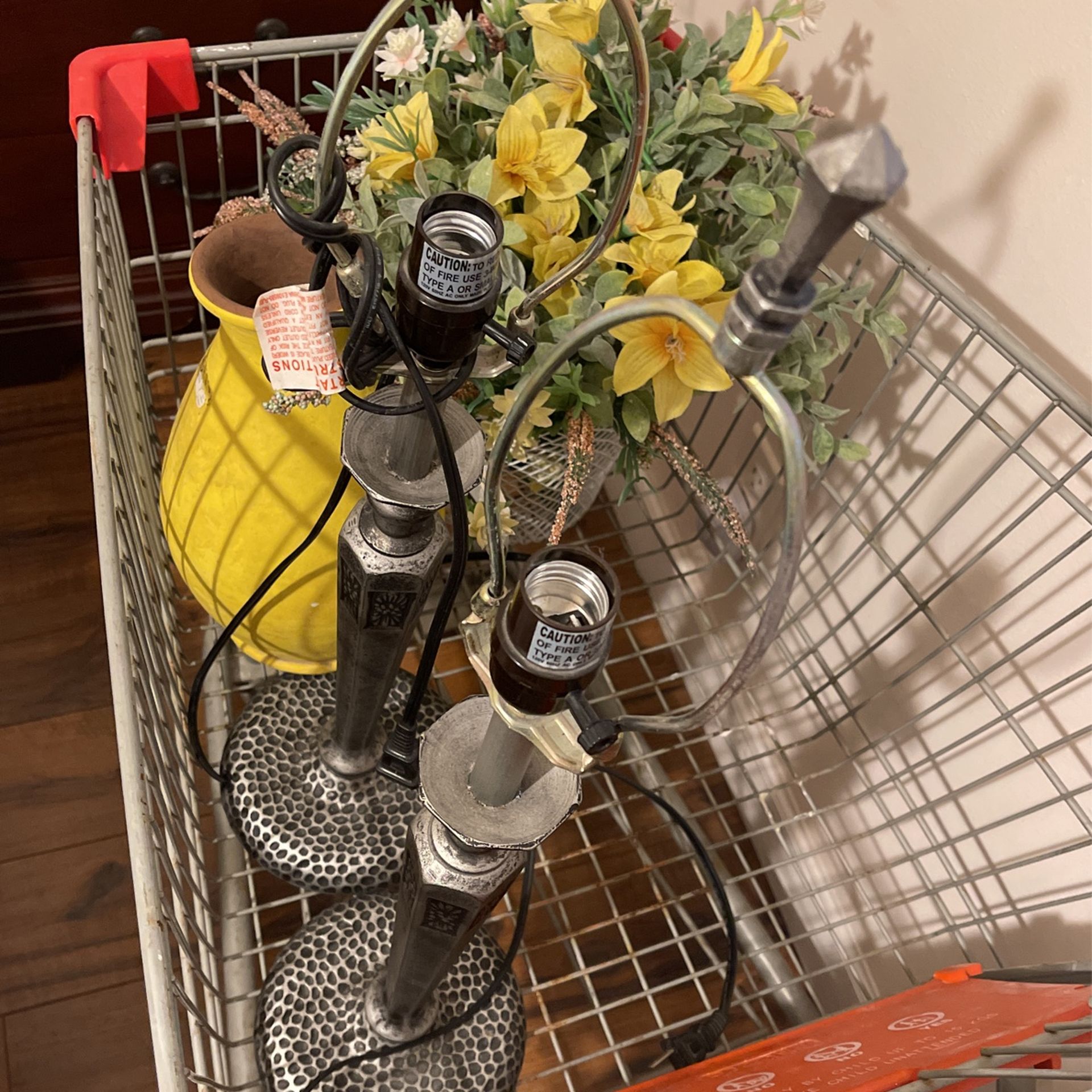 … 12 Chairs Chosen 35 Dollars( 4 Green) .. Wood Table 25 Dollars 2 Lamp ( No Sheds ) 20 Dollars Flowers 10 Dollars 