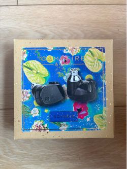 Used excellent condition Campfire Audio Solaris 2020 IEM
