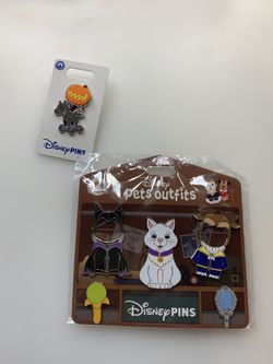 Disney Pins 