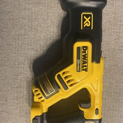 Dewalt Xr Saw Nuevo.   Tool Only 