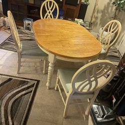 Country Shabby Chic  Table & 4 Chairs