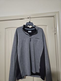 Columbia Casual Pullover 1/4 Zipper Sweatshirt 
