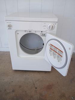 Kenmore, Electric Dryer. 110Volt