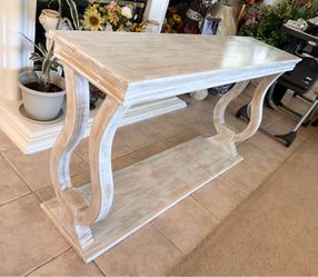 Hand - carved cream mango solid wood console table.