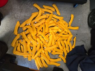 125 Safety Knives. New