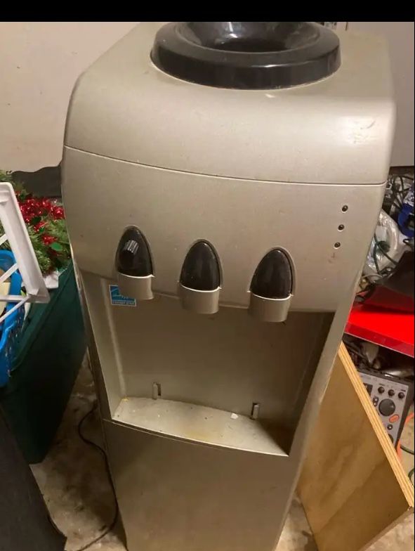 Water Dispenser