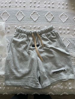Essentials Shorts