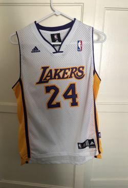 Vintage Kobe Bryant Laker jersey