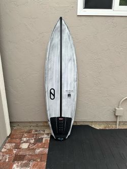 5’6” Slater Designs Sci-Fi 2.0 Surfboard FireWire