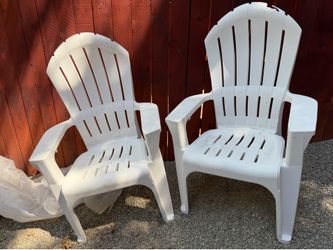 White Plastic Adirondack Chairs