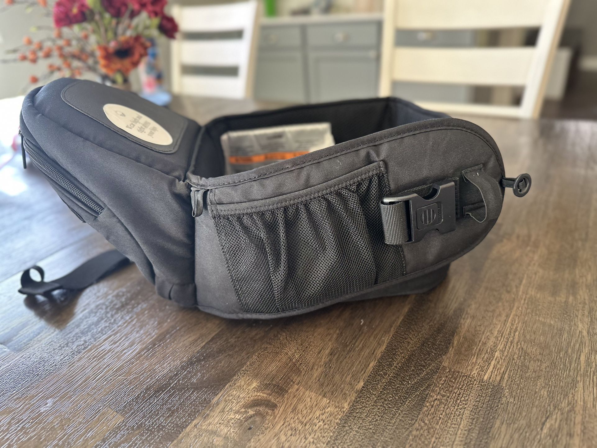 Tush Baby Hip Carrier-like New!