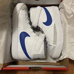 Nike Blazer Mid ‘77