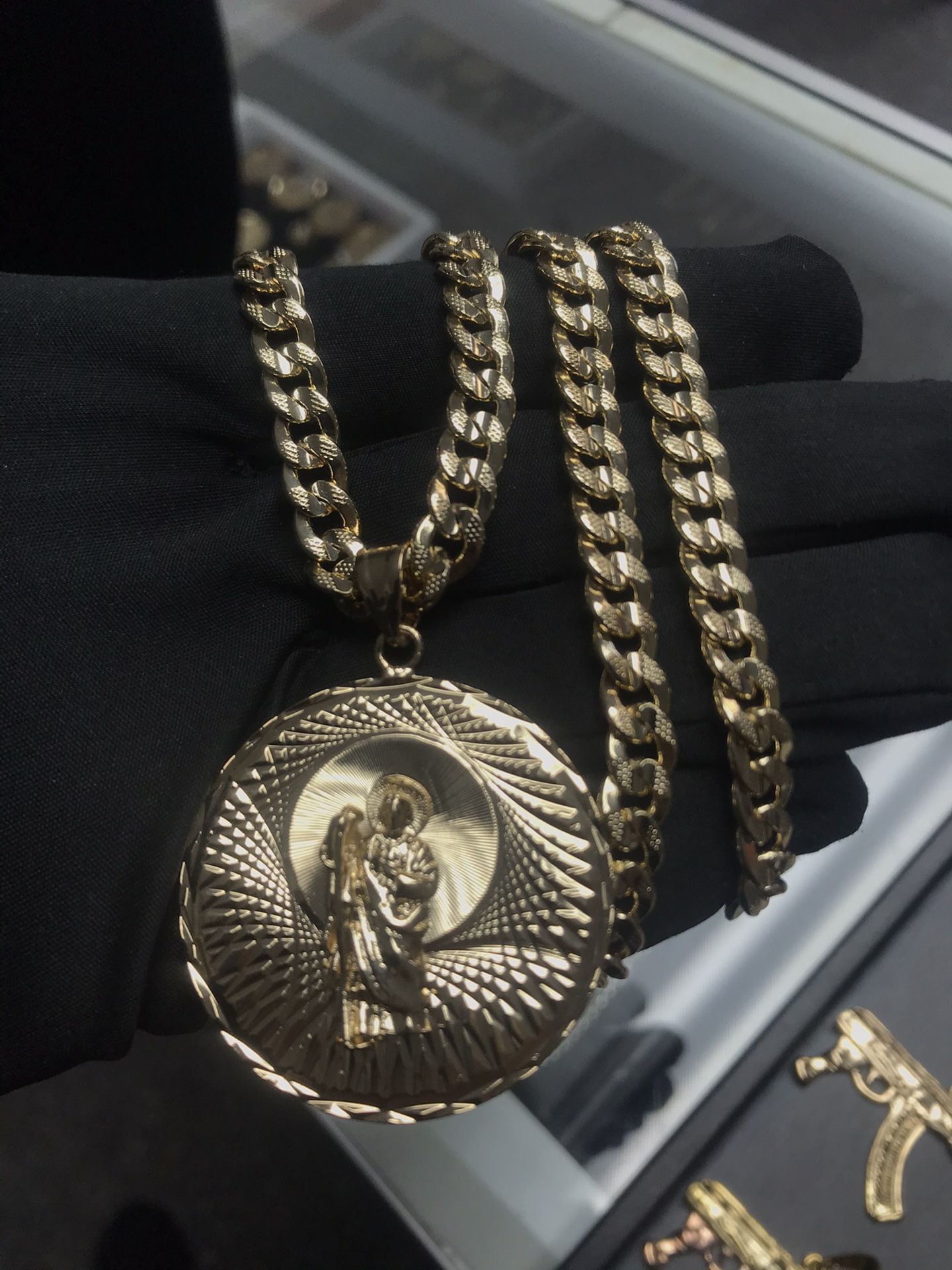 14k Gold plated Cuban link chain with San Judas medallion