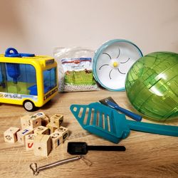 Hamster / Small Pets Accessories: School Bus, Running Wheel, etc.
