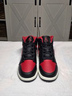 Jordan 1 Mid Black White Varsity Red Big Kids (GS) Size 6.5Y