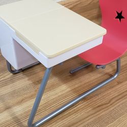 American Girl Flip-Top Desk for Dolls