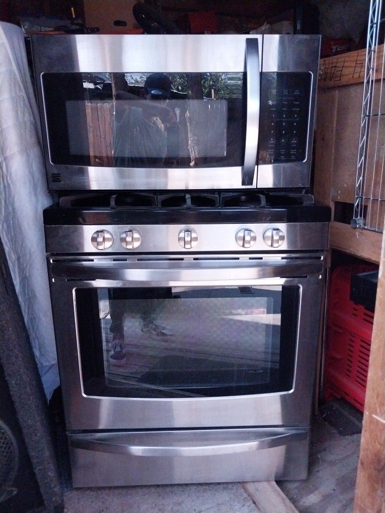 Stove And. Microwave