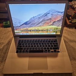 Apple MacBook Pro 15" Early 2011 A1286 2.6Ghz i7 16GB RAM 500GB HDD High Sierra