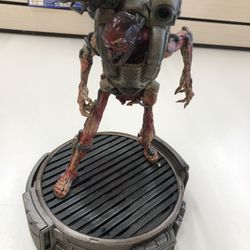 Collector's Edition revenant statue