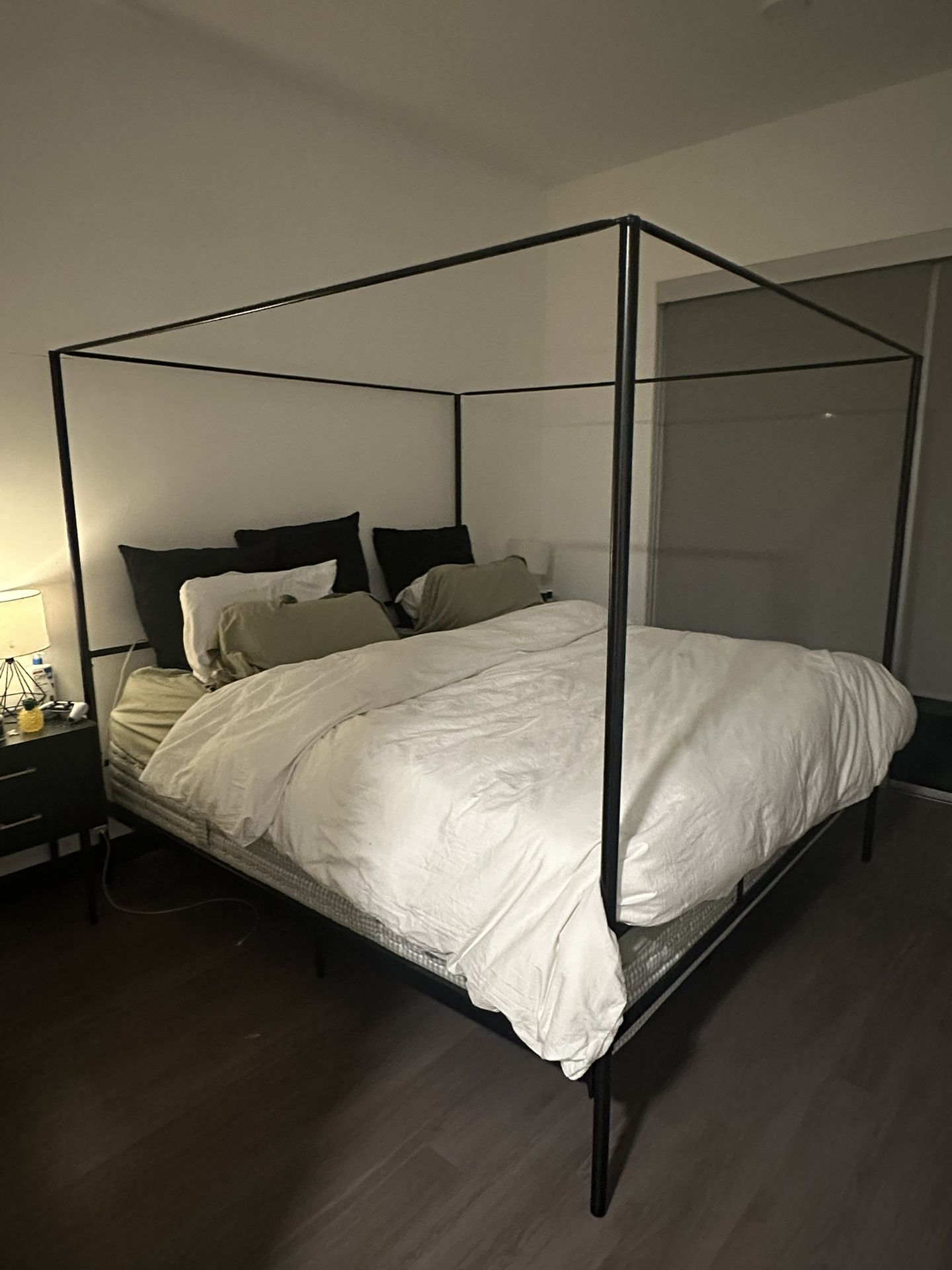 King Canopy Bed Frame 