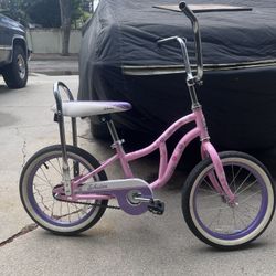 Schwinns Bloom 16” Bike