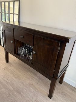 Buffet Table