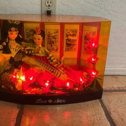 Vintage Light-up “Love Star” Diorama-Asian Dolls