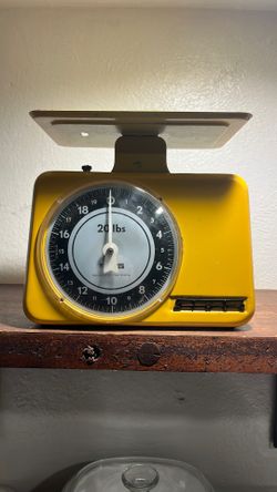 Vintage Metal Scale