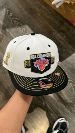 New York Knicks NBA Champions New Era Snapback Hat