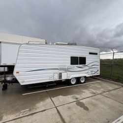 2004 Weekend Warrior Toy Hauler