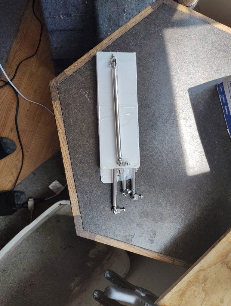 Splitter Supports