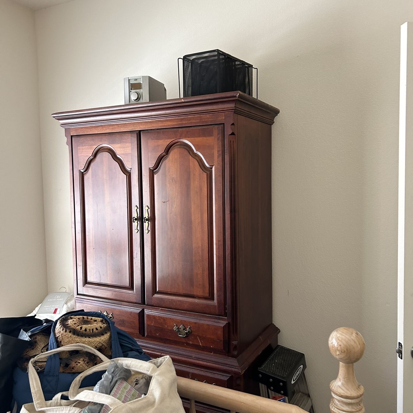  Wood  Armoire