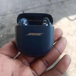 Earbuds 