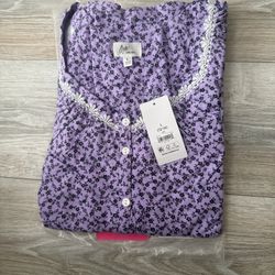 Ladies Pajamas Size L
