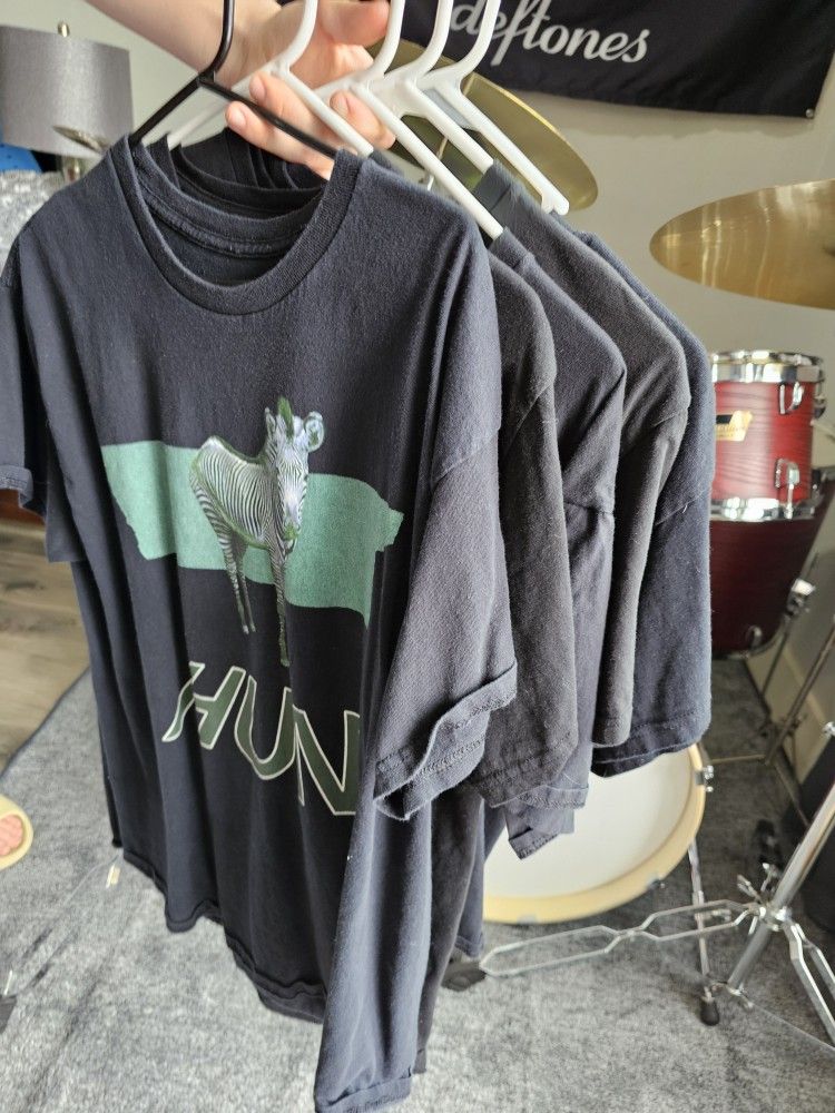 Lot Of 5 Mens T SHIRTS LARGE