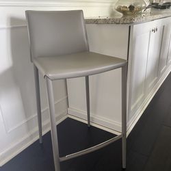 High End Boheme Counter Height Stool