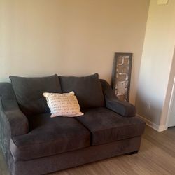 Love Seat Full Sofa