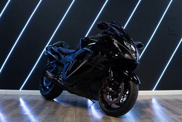 2023 Suzuki GSX-S1300