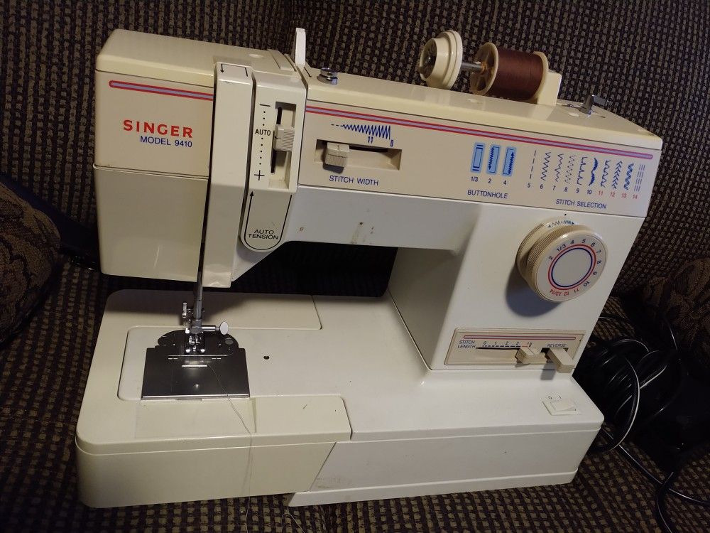 Máquina De Coser Singer 