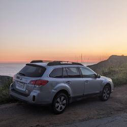 2012 Subaru Outback Premium 2.5i
